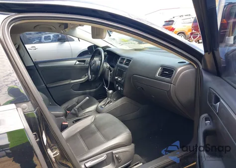 2014 Volkswagen Jetta 2.0L Tdi из США, поврежденный, VIN 3VWLL7AJXEM416059